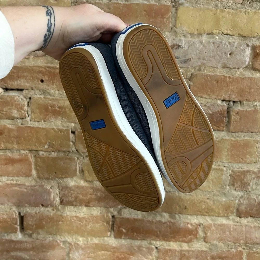 Keds Women's Centre II Chambray Denim Blue Sneakers - Picture 5 of 8